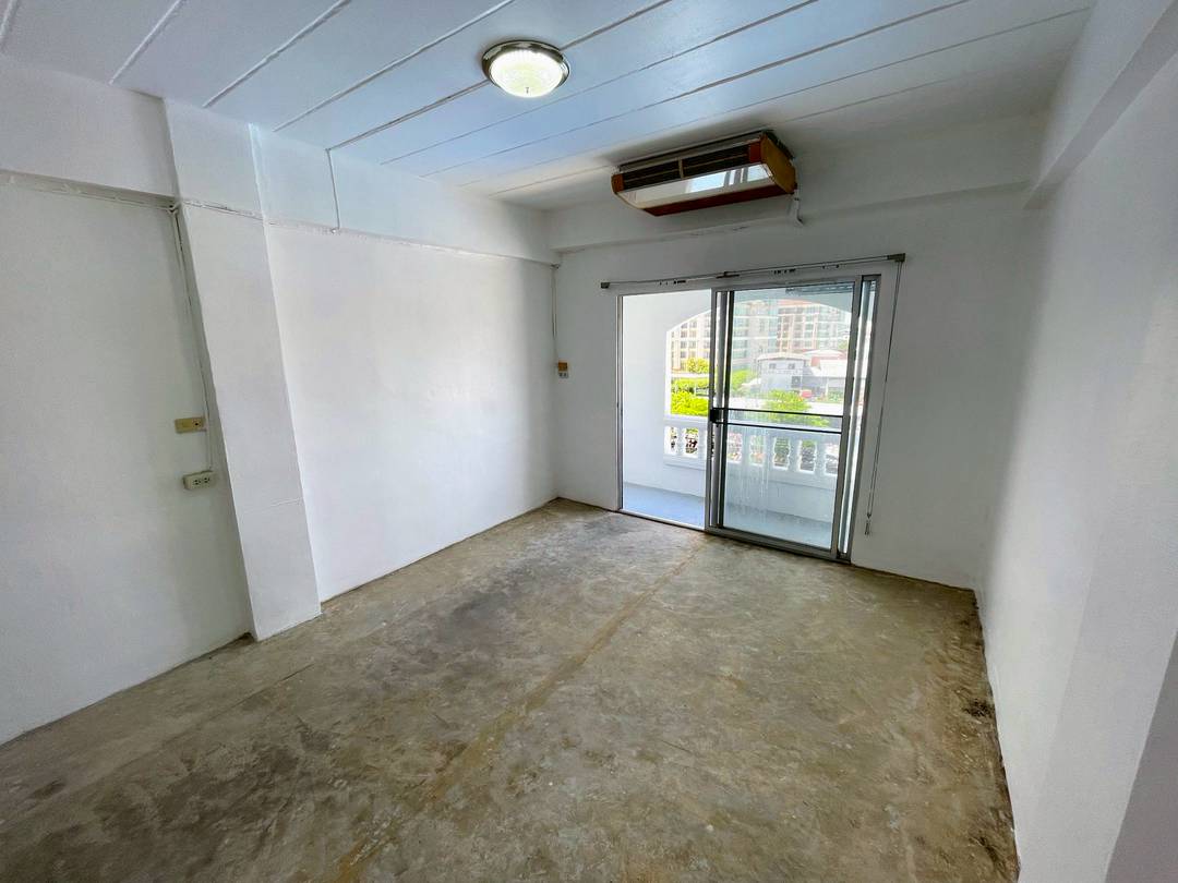 Rayong Beach Condotel - Studio, Floor 2 3