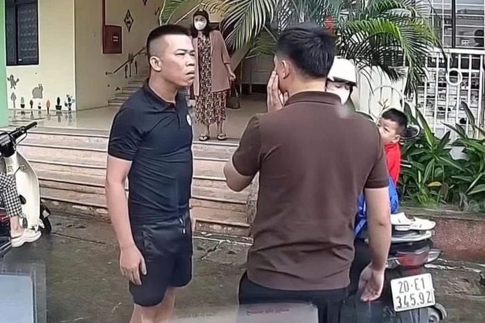 Công an triệu tập người đàn ông tát tài xế ở sân trường mầm non - Tạp chí Tri thức