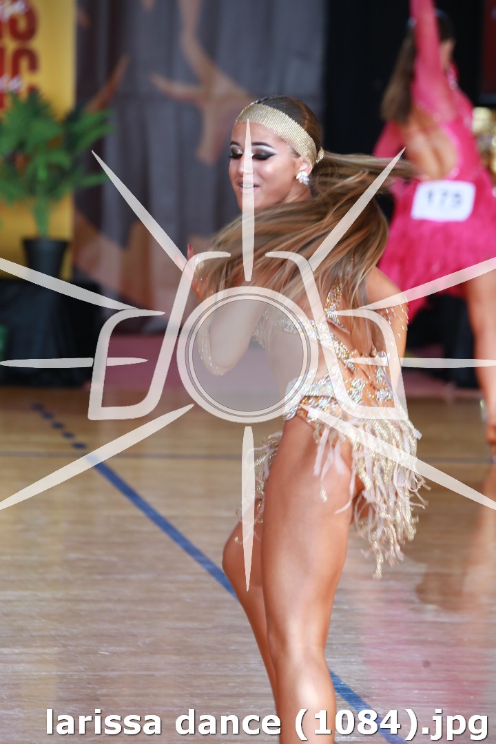 larissa dance (1084).jpg