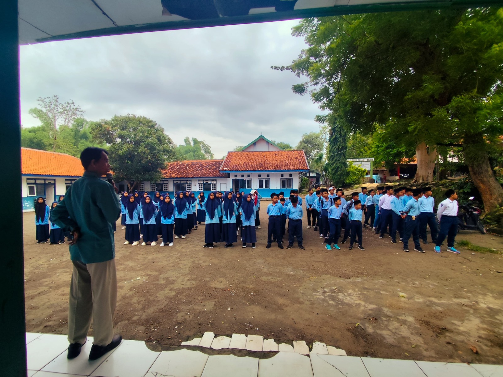 Apel Pagi