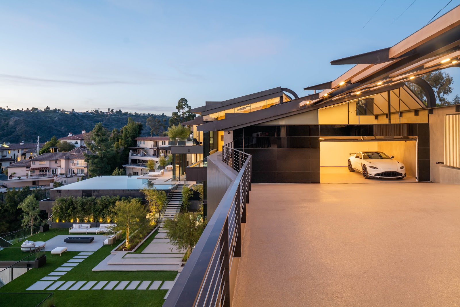 The Sky View Estate — grounds