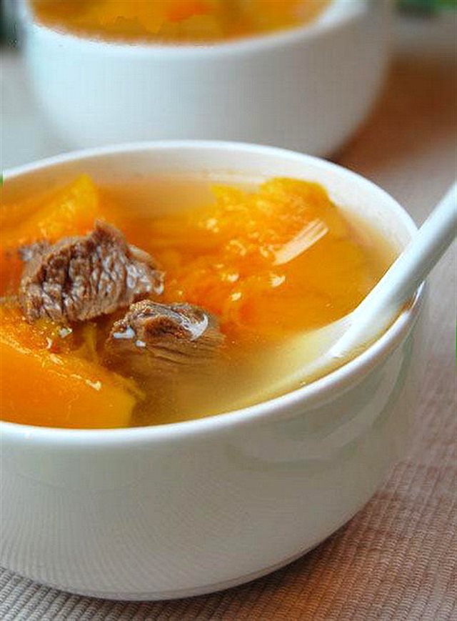 Canh Bí Đỏ Nấu Thịt Bò