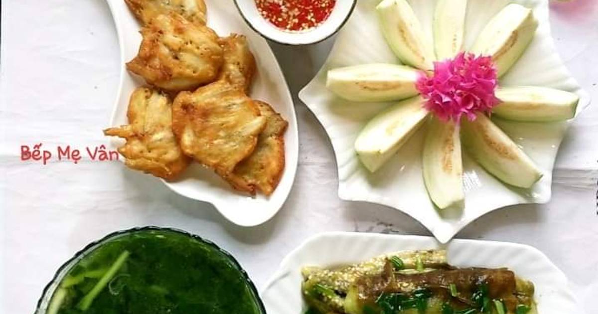 Mâm cơm gia đình thời Covid 19