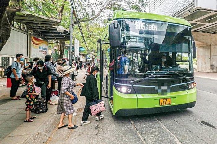 Bác thông tin 'miễn phí xe buýt' ở Hà Nội - Báo Sức Khỏe &amp; Đời Sống