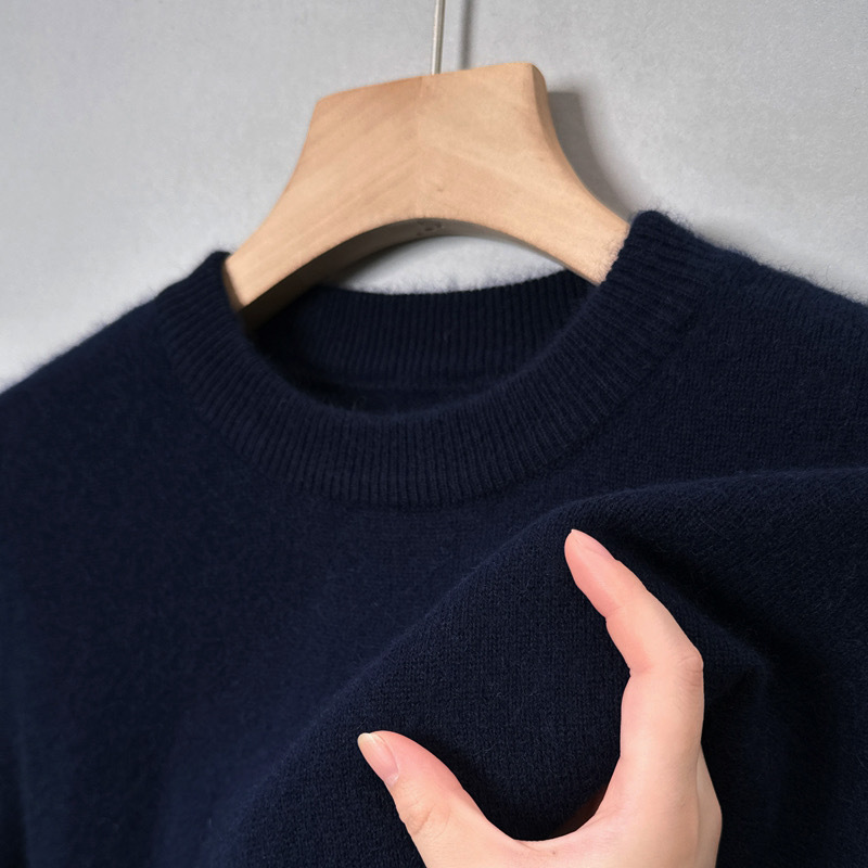 Men's knitted sweater with stand-up collar, solid color