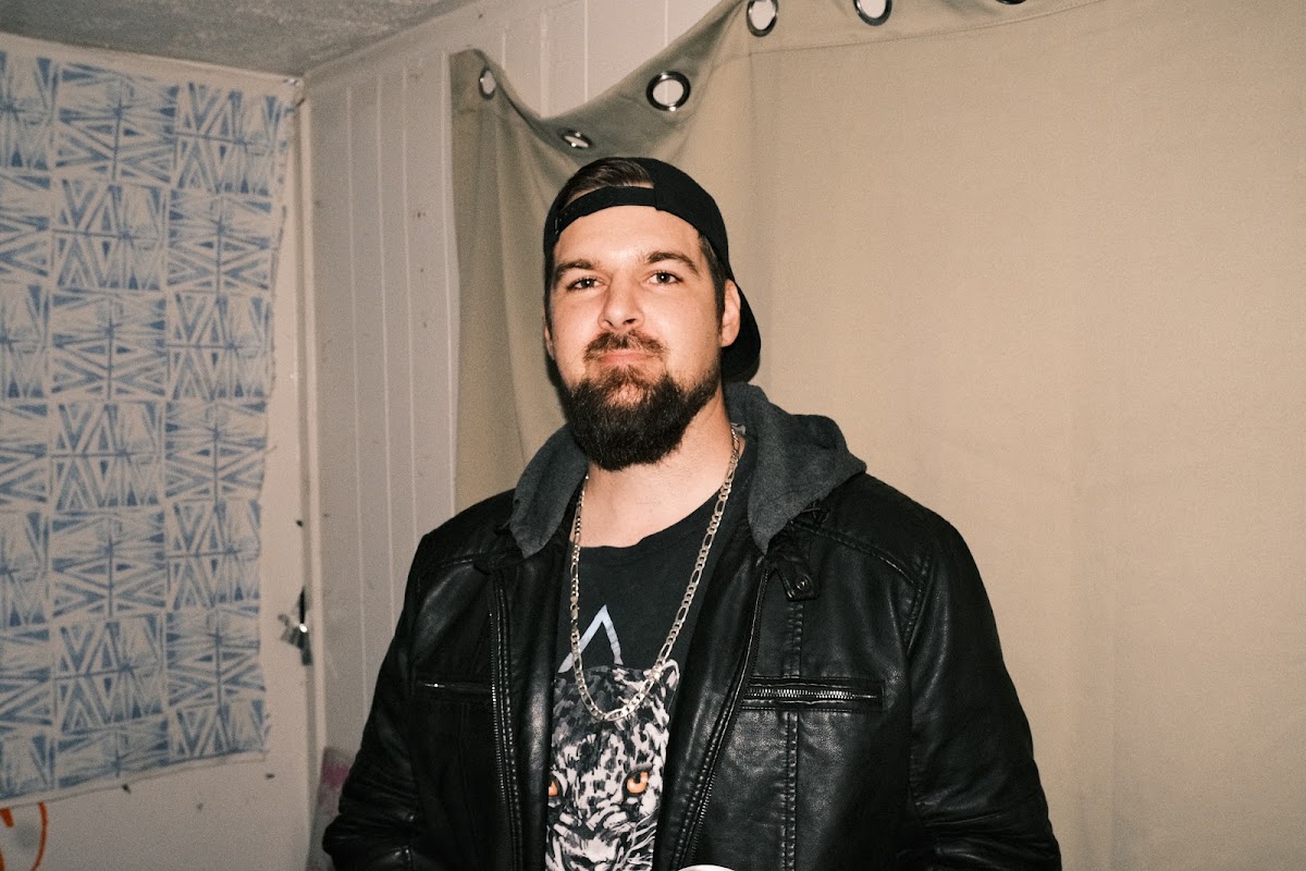 @tlau.photos_thelostandunfounds_2026-04-19_austin_last_night_021
