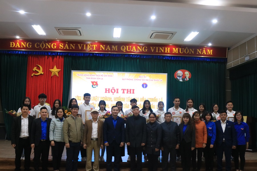 Hội Sinh viên Trường Đại học Tây Bắc giành giải ba tại Hội thi tìm hiểu luật phòng, chống tác hại của thuốc lá