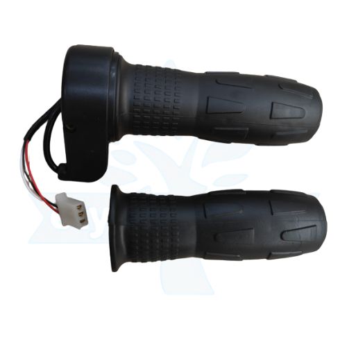 THROTTLE [JANX PAIR] (+GST 28%) (0e0b)