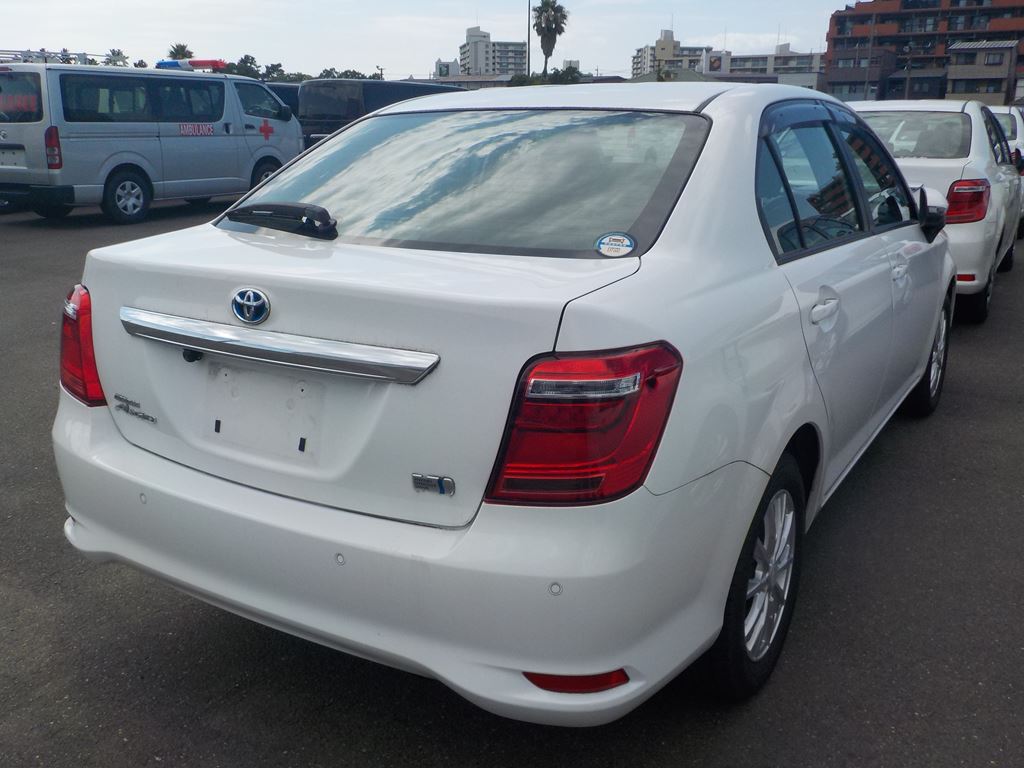 Toyota Axio