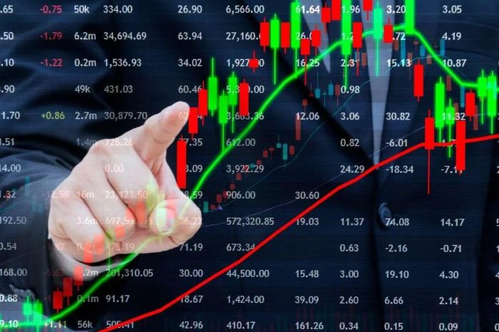 VIC bật tăng trần kéo VN-Index đảo chiều tăng điểm - Đài Phát thanh và truyền hình Hà Nội