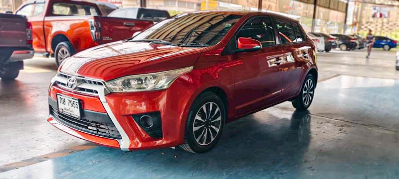 TOYOTA YARIS