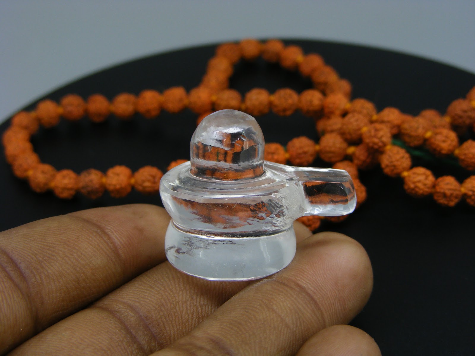 Sphatik Shivling 17.99 gm
