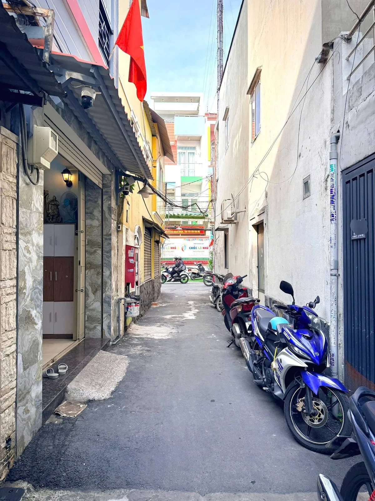 Bán nhà  3.5 x 11.1m, 3 Lầu. 1/ đường số 27, Quận Tân Phú.