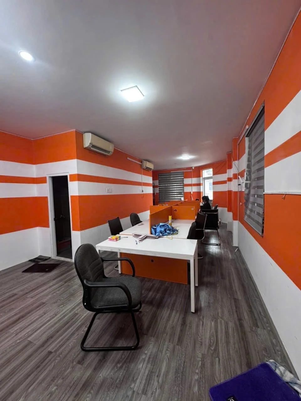 Cho thuê Tòa Nhà Góc 2 MT 5,2x16m, 5 Tầng, Thang Máy, Tân Hương, Quận Tân Phú