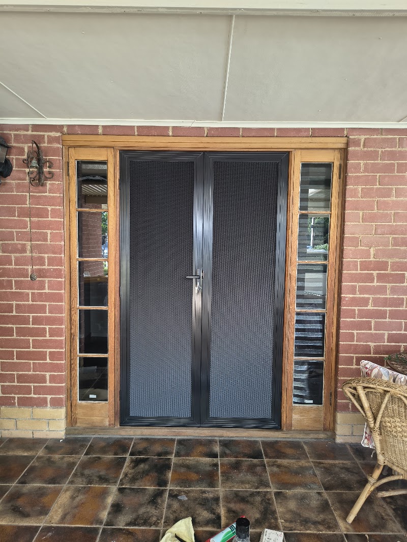 Finished window furnishings