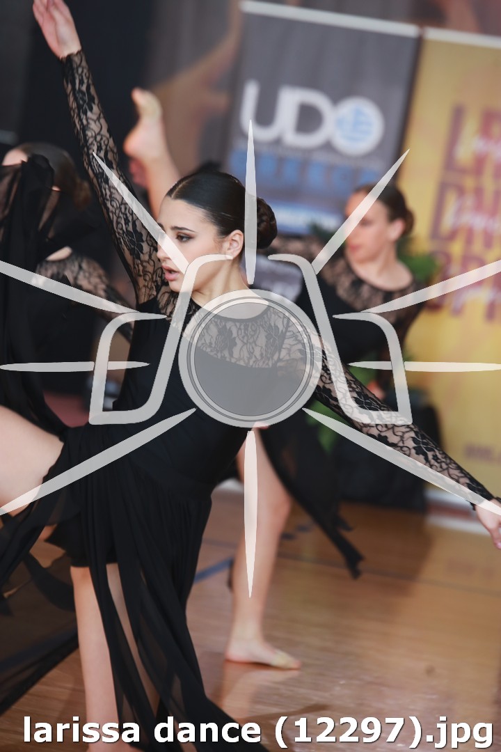 larissa dance (12297).jpg
