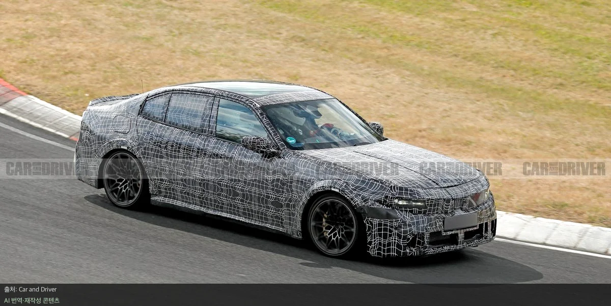 BMW M3 차세대 - BMW M3 차세대 모델 포착, 6기통 엔진의 귀환