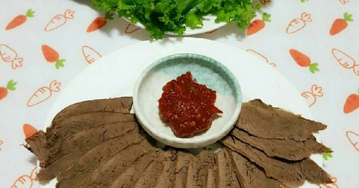 Bắp Bò Luộc 사태편육
