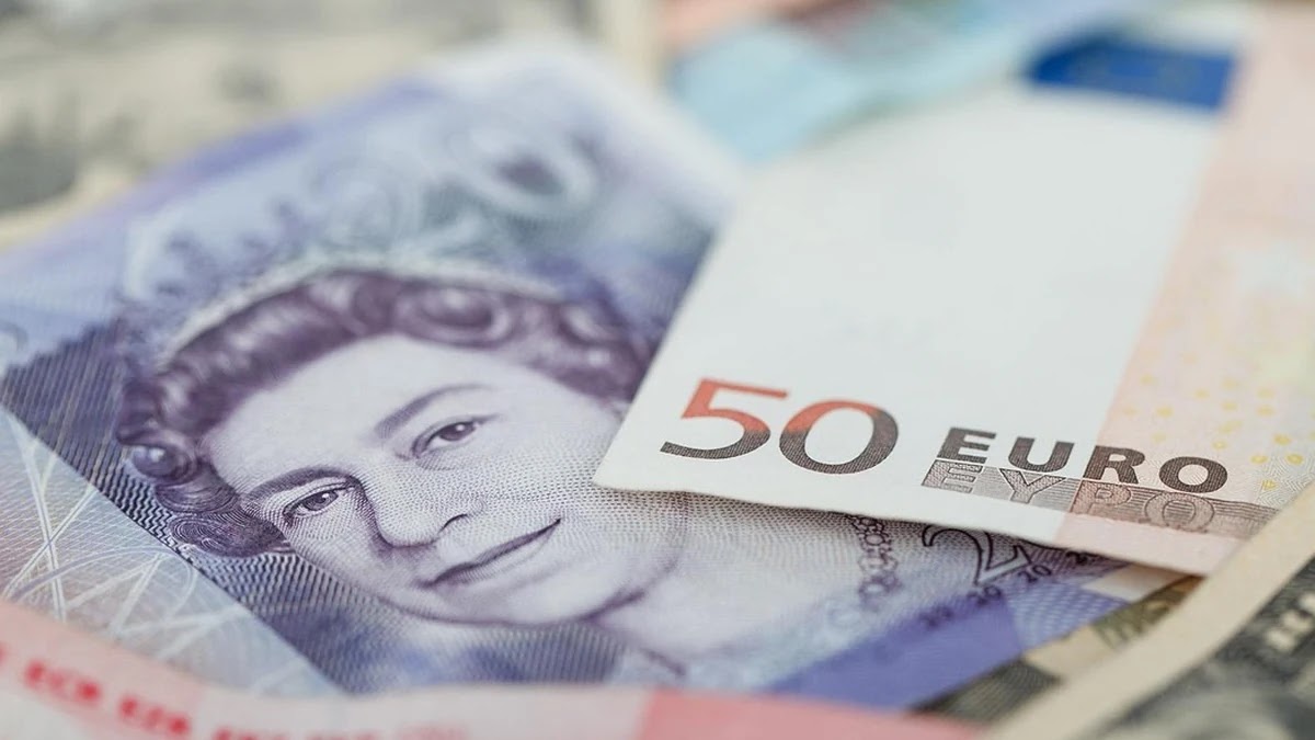 환전 수수료 절약을 위한 우대 환율 적용 절차