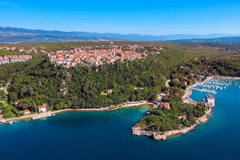 Arial view of the Omišalj port.
