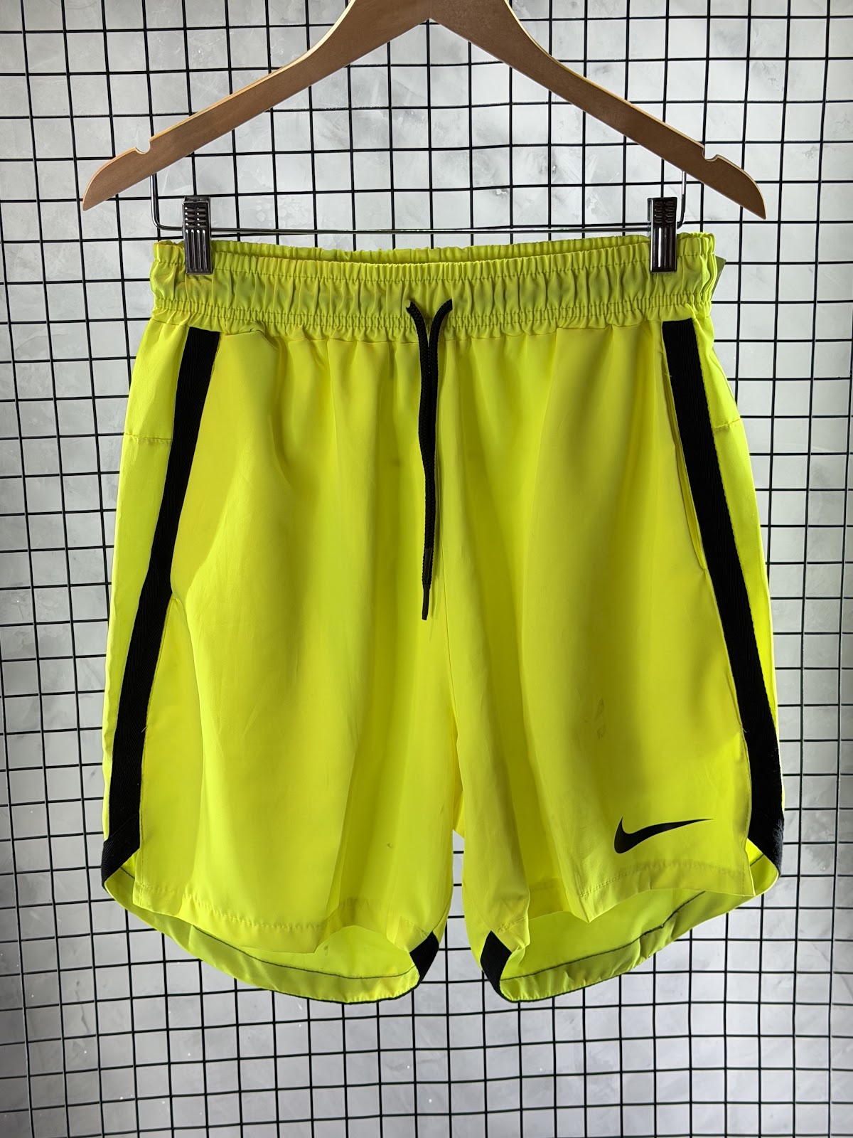 Bermuda_Amarela - Imagem 2