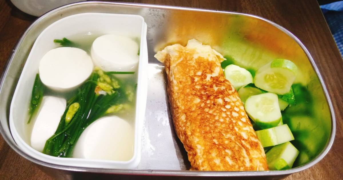 Trứng cuộn cơm nguội