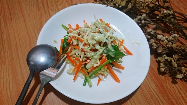 Salad Bắp Cải Sốt Chanh
