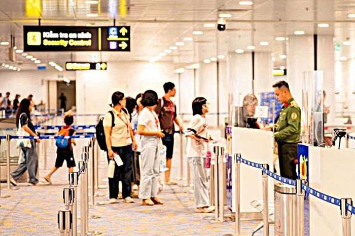 Từ 29/4, toàn quốc áp dụng kiểm soát an ninh hàng không cấp độ 1 - Báo Sức Khỏe &amp; Đời Sống