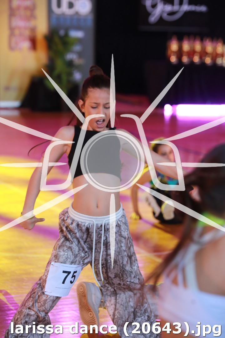 larissa dance (20643).jpg