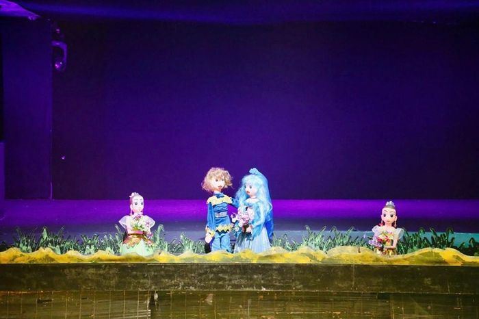 'Truyện cổ Andersen': Khi sân khấu múa rối mở cánh cửa trở về tuổi thơ - Báo Văn hóa