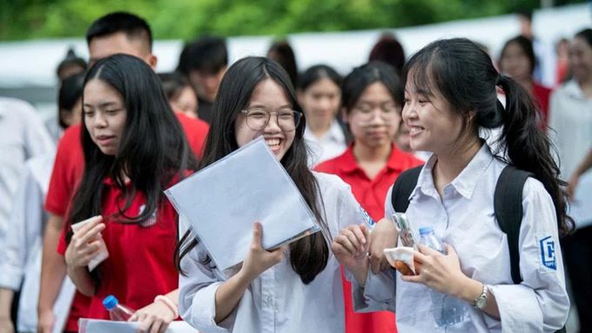 Bộ GD&amp;ĐT công bố điểm sàn ngành sức khỏe năm 2026, từ 18 đến 22 điểm - Báo Tri thức &amp; Cuộc sống