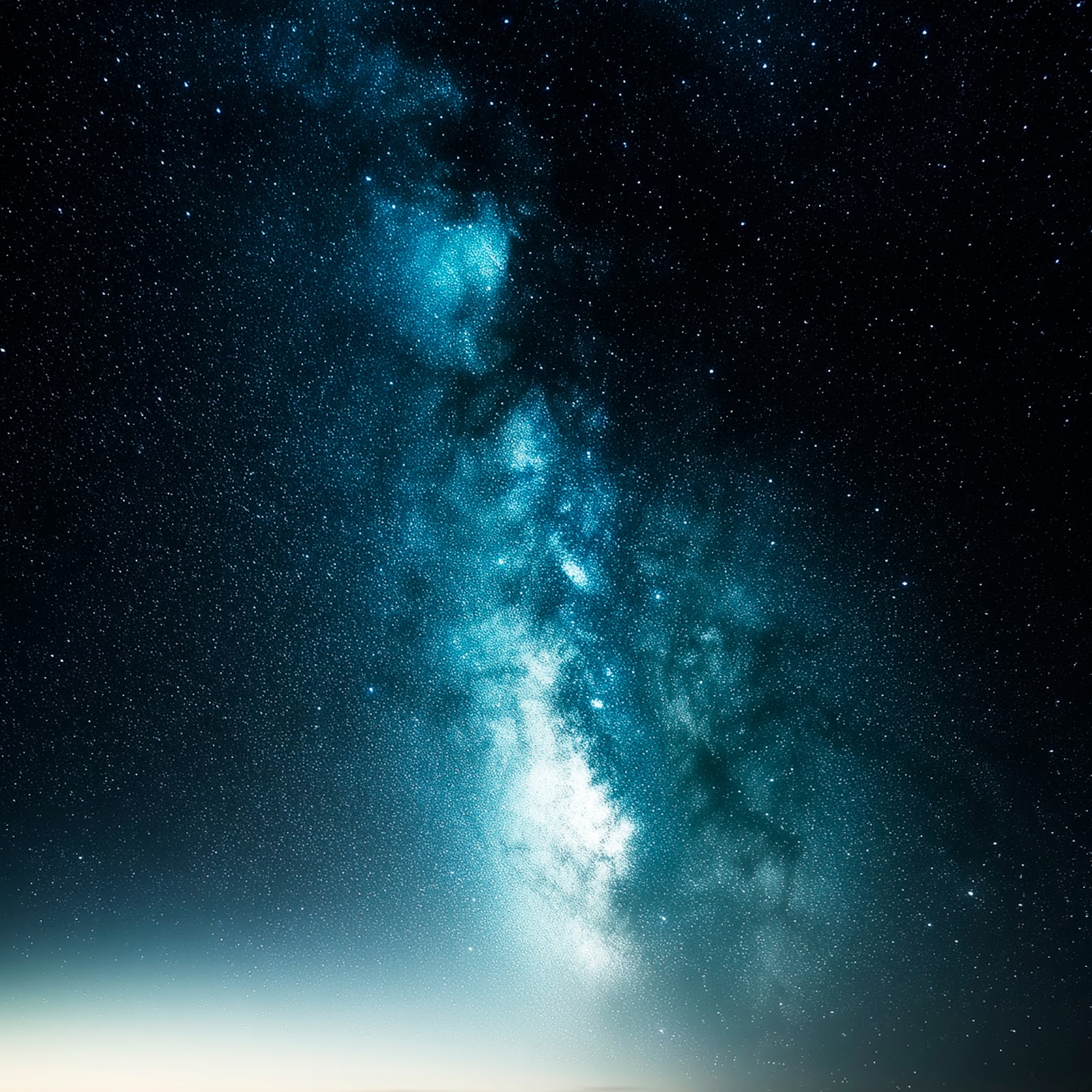 Download Milky Way, Night Sky, Landscape, Sand Dunes 4K iPhone
