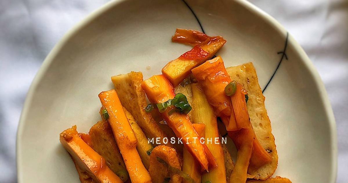 Măng kho chả cá, lá nghệ
