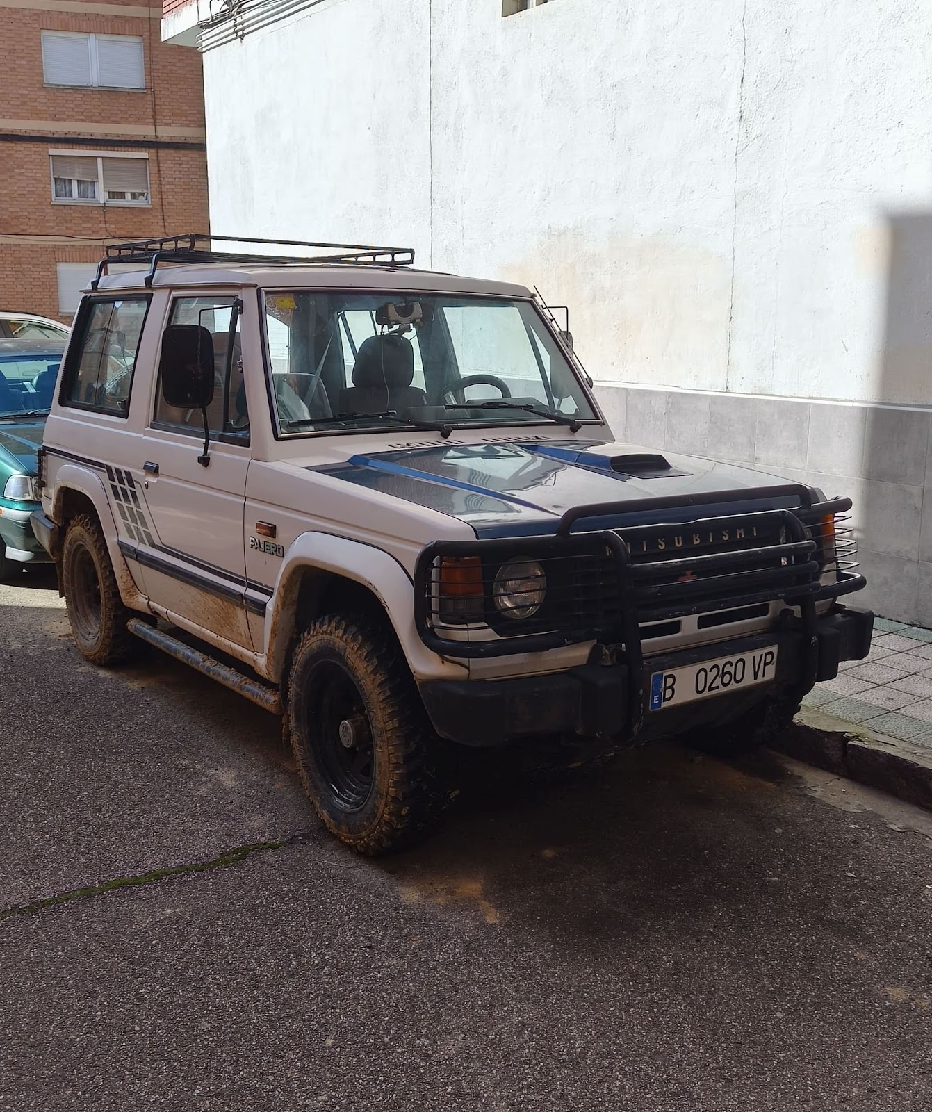 MITSUBISHI MONTERO PAJERO CORTO de 23/06/1999