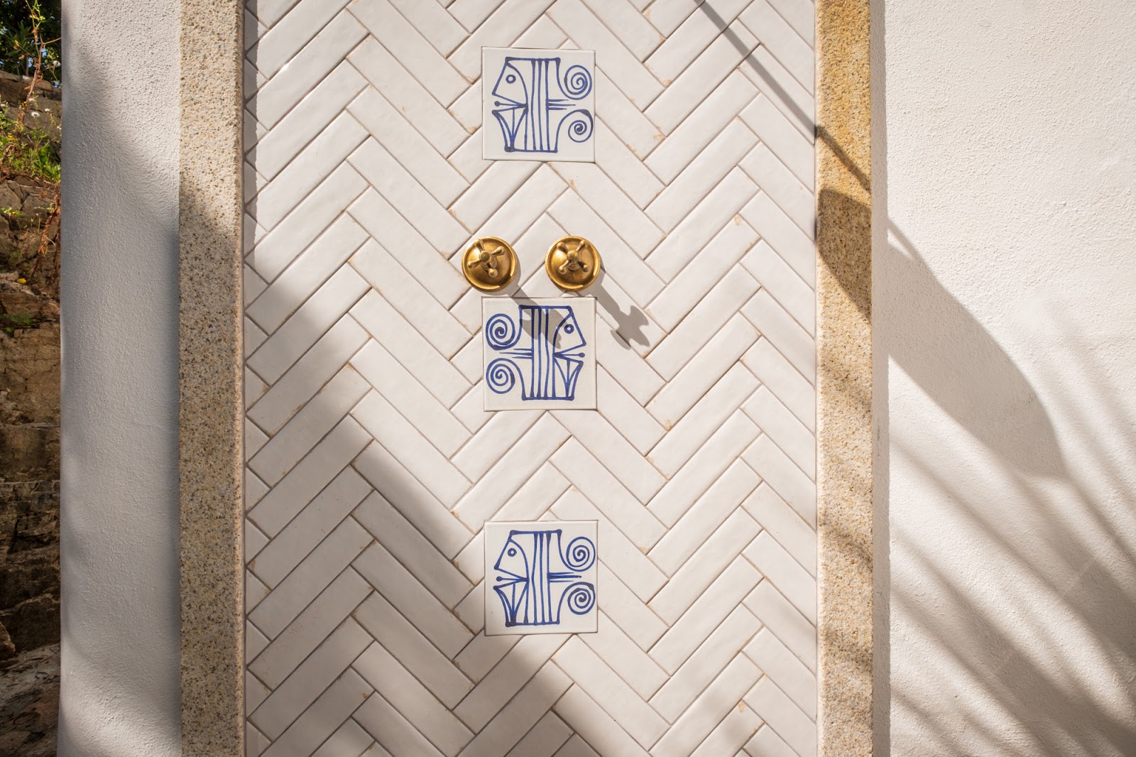 Villa shower detail