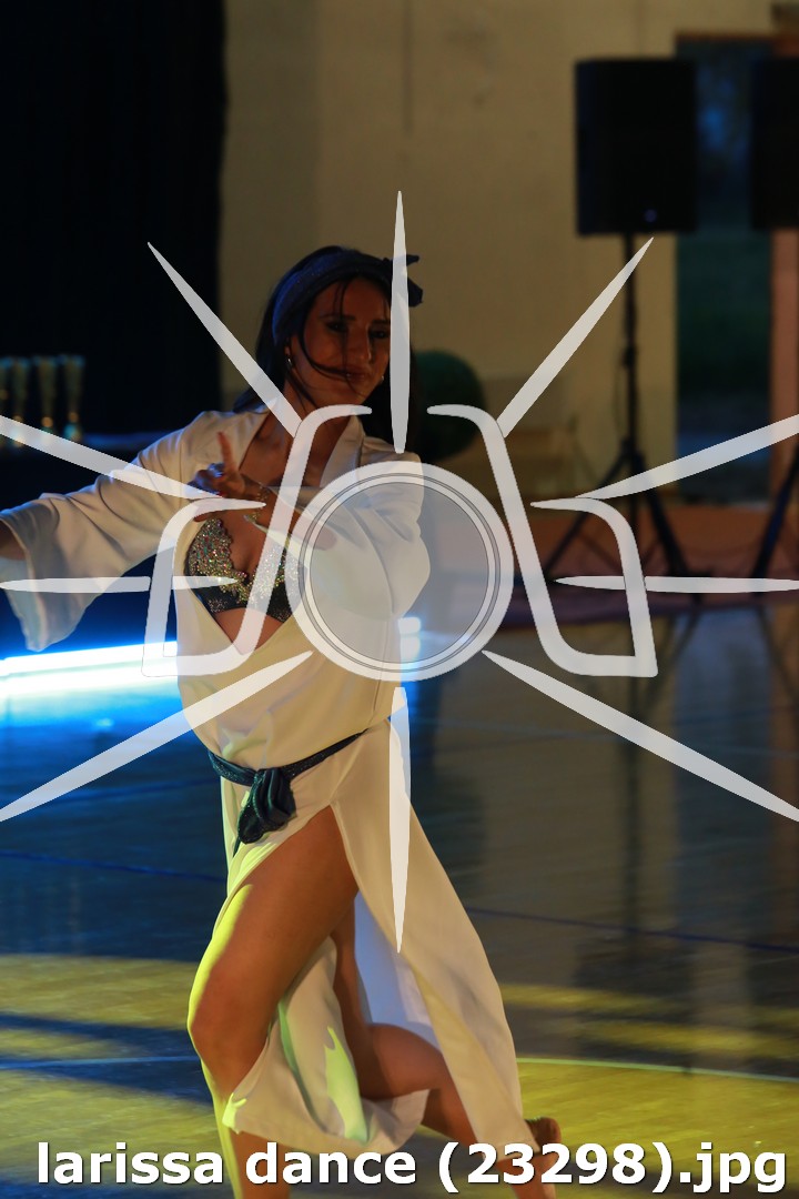 larissa dance (23298).jpg