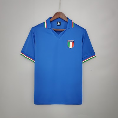 Retro 1982 Italia Local @lumorasports.jpeg