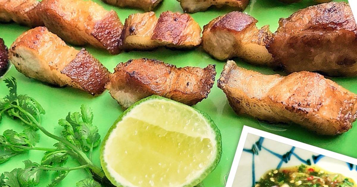 Ba rọi chiên, chấm mắm ngò