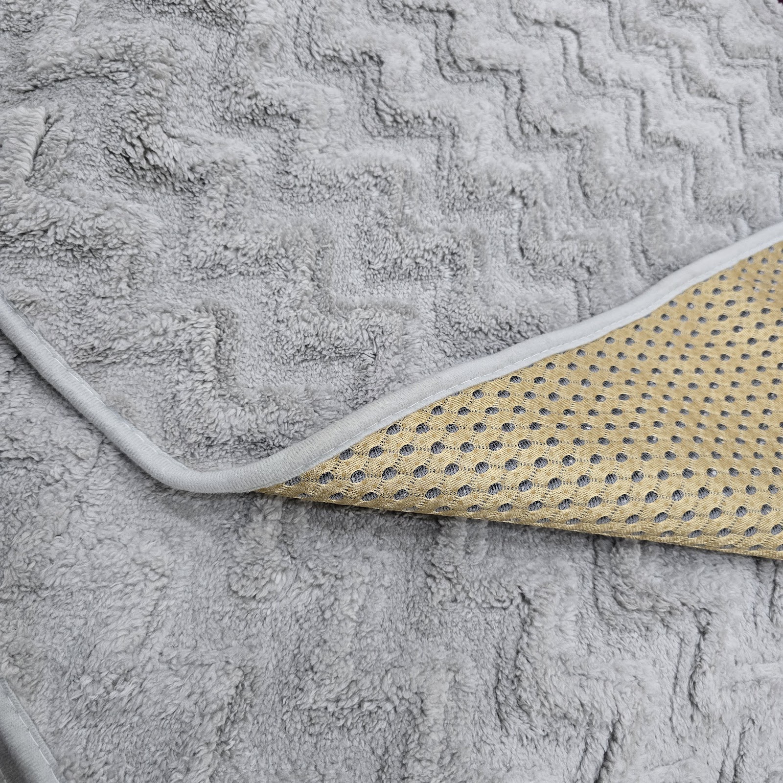 Grey Rabbit Fur (018)