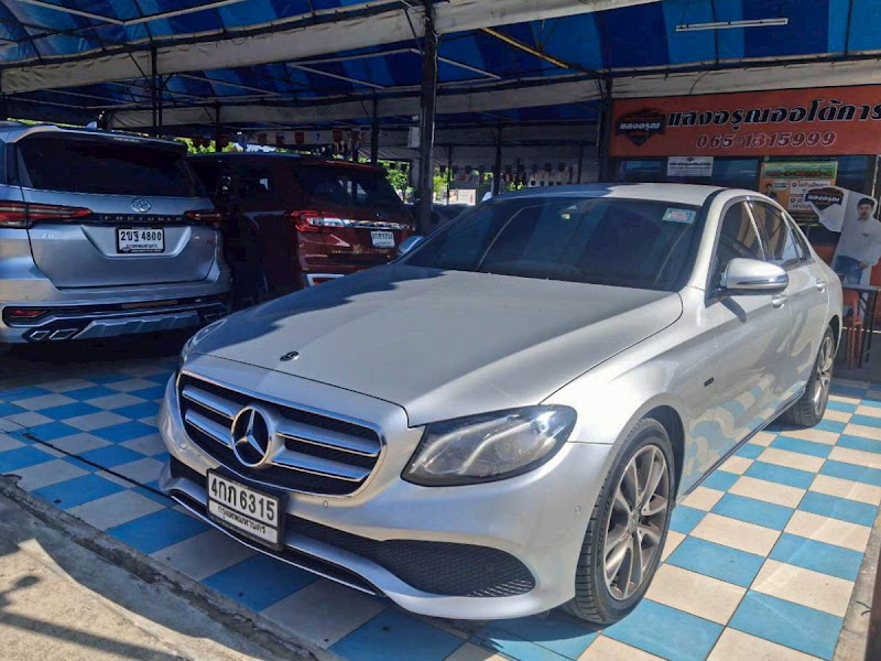 MERCEDES BENZ E-CLASS