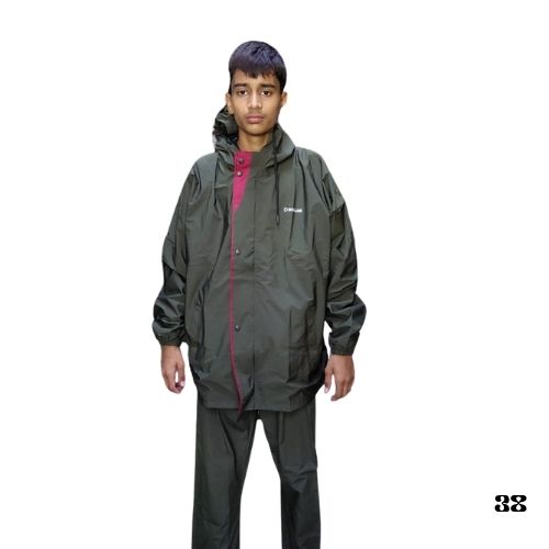 RAINSUIT DOLLER1279