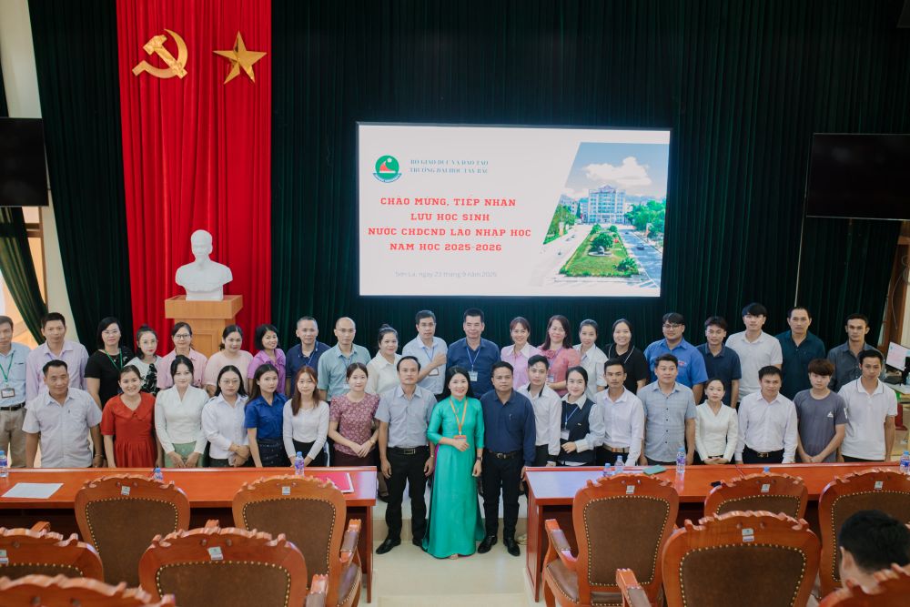 Trường Đại học Tây Bắc tiếp nhận Lưu học sinh Lào nhập học đợt 1 năm học 2025-2026