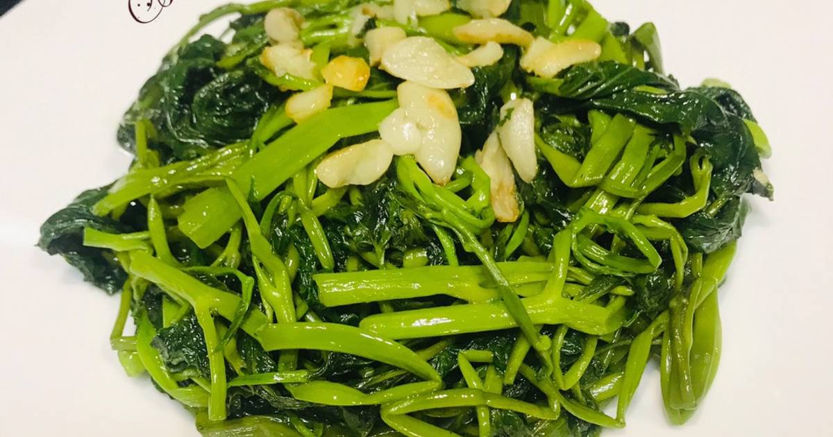 Rau muống xào tỏi 😝