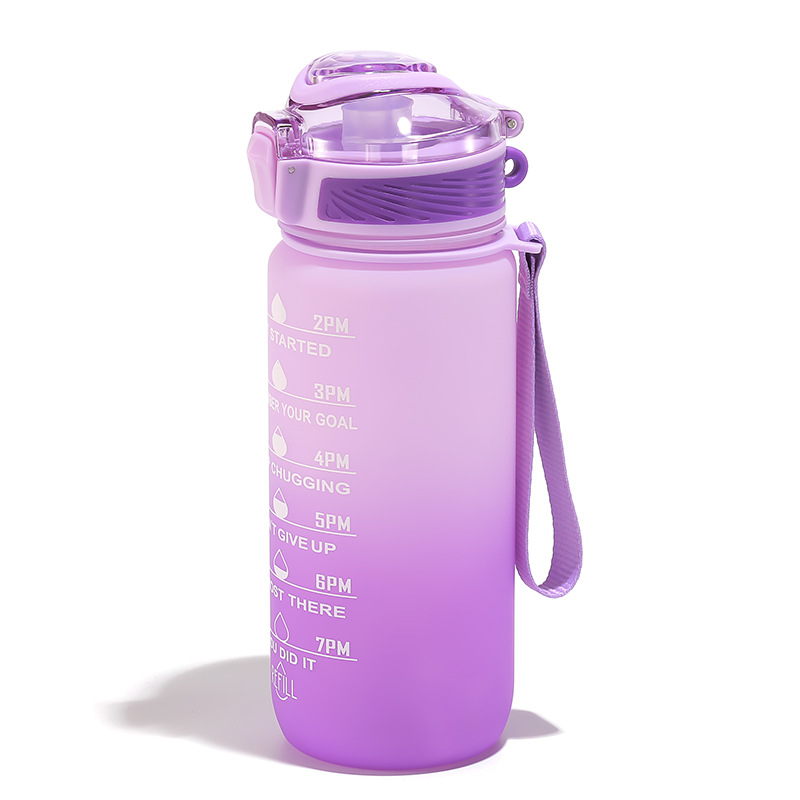 Drinking cup with fruit aroma ring for children