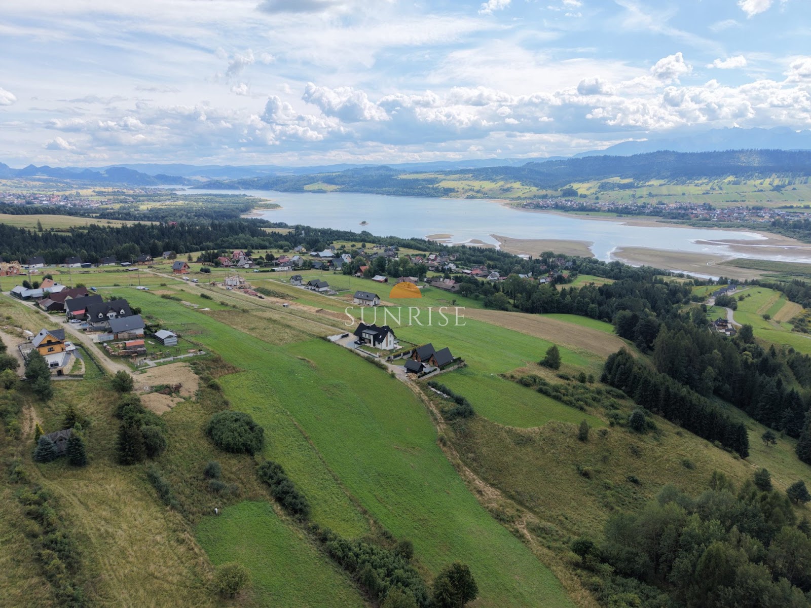Huba | 3769 m² z widokiem na Tatry i Jezioro Czorsztyńskie — zdjęcie 4