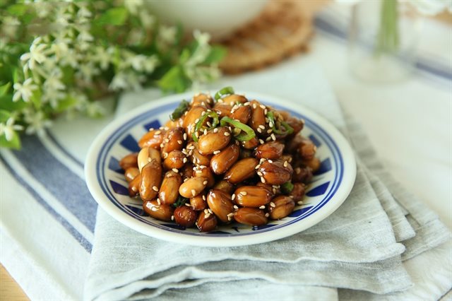 Đậu Phộng Rim Mặn Ngọt