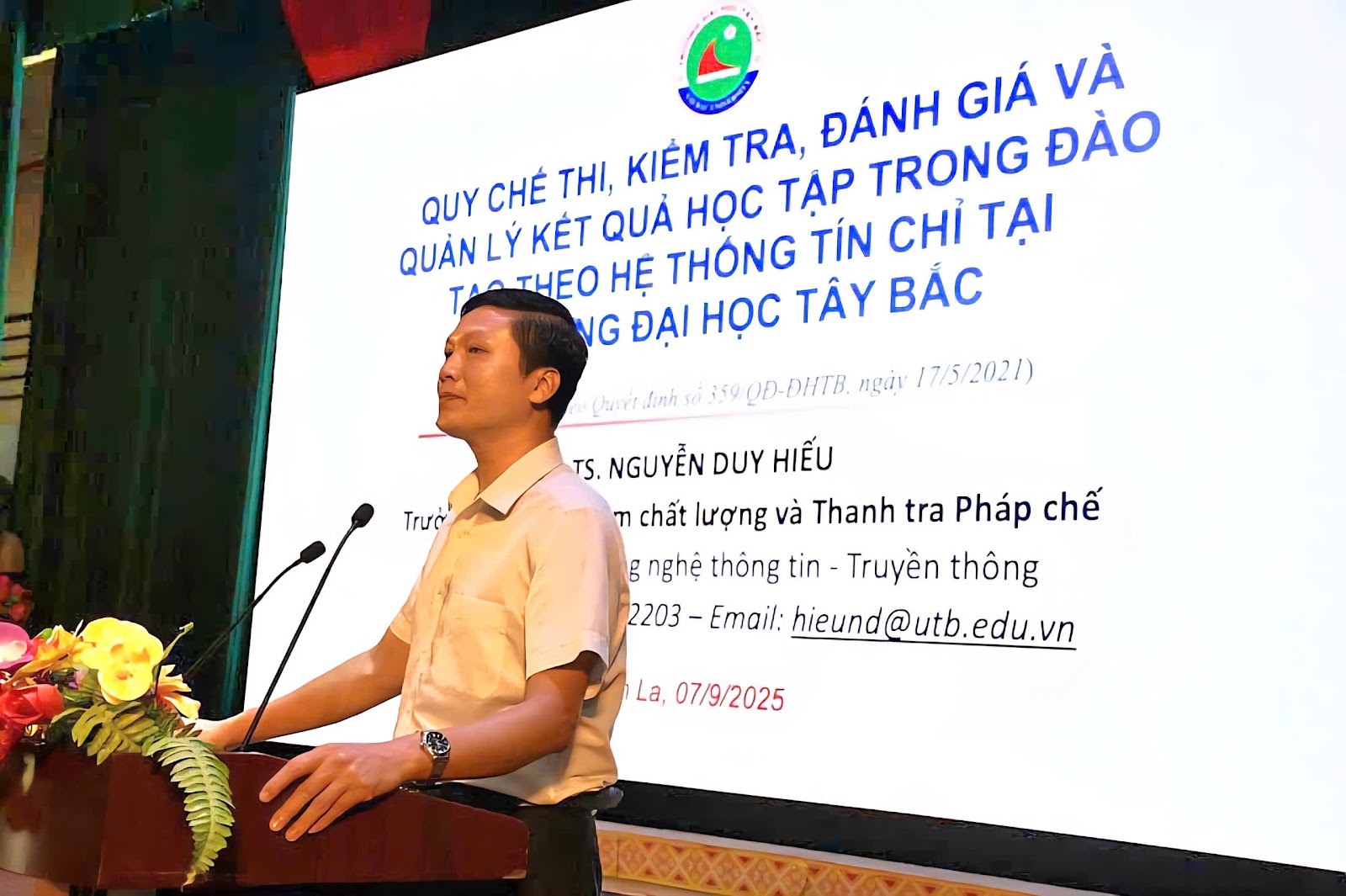 Trường Đại học Tây Bắc tổ chức chương trình tuần sinh hoạt công dân cho các tân sinh viên k66 đại học hệ Chính quy