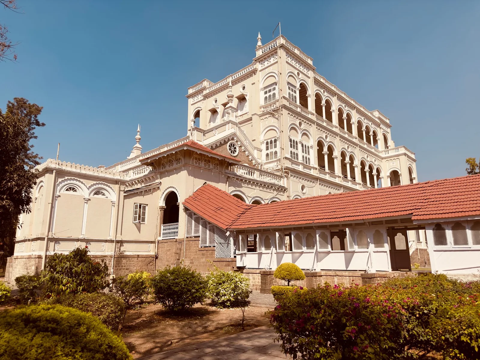 Raja Dinkar Kelkar Museum: A Collector's Epic Legacy