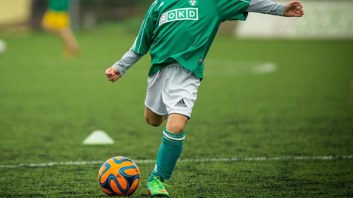축구 오프사이드 규칙이 경기 흐름에 미치는 영향과 오해 정리