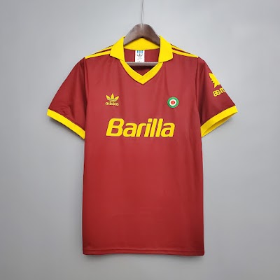 Retro 1991-92 Roma Local @lumorasports.jpeg